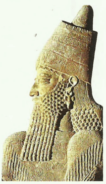 O rei assírio Sargão Il (722-705 a.C.).